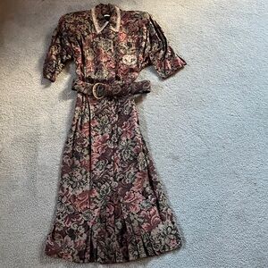 Elegant Floral Midi Dress with Belt